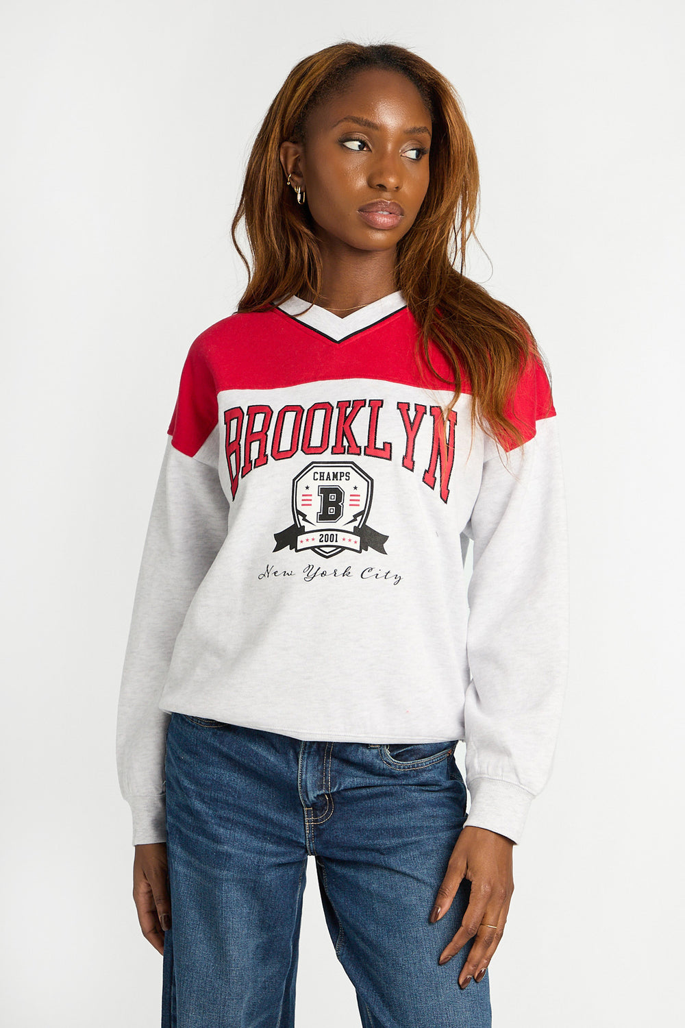 Graphic Relaxed V-Neck Sweatshirt Graphic Relaxed V-Neck Sweatshirt