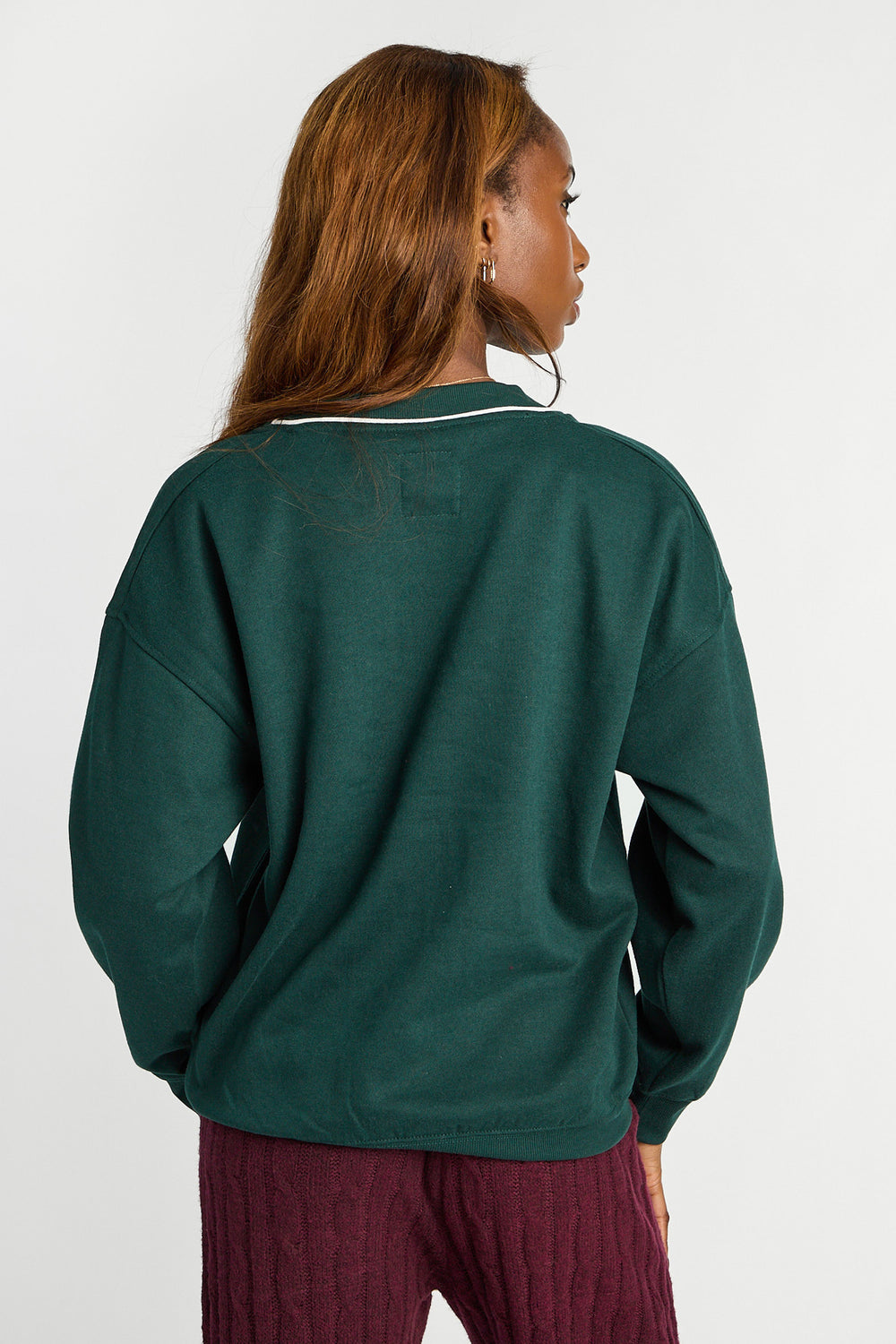 Graphic Relaxed V-Neck Sweatshirt Graphic Relaxed V-Neck Sweatshirt