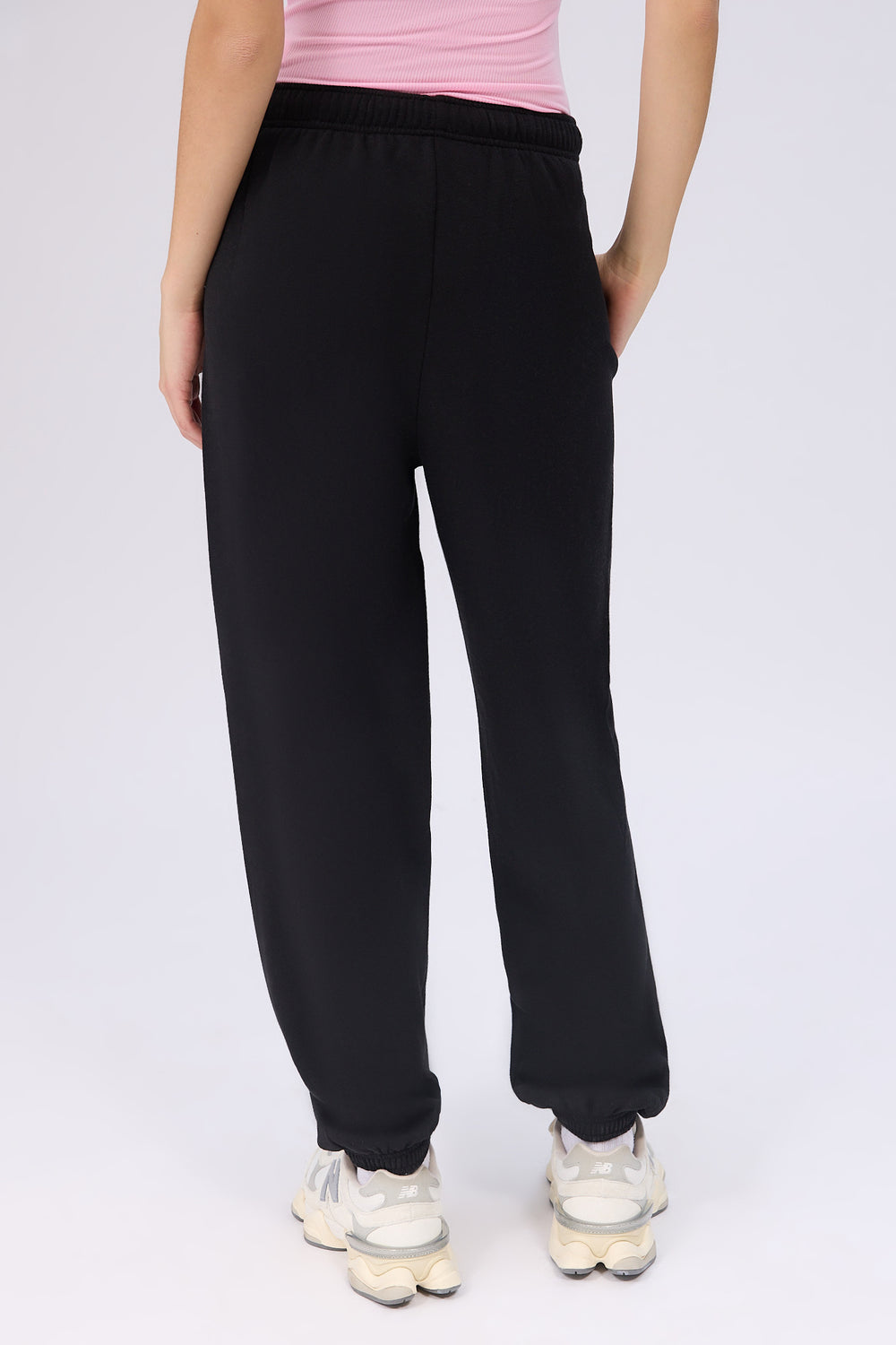 Mid-Rise Oversized Sweatpant Mid-Rise Oversized Sweatpant