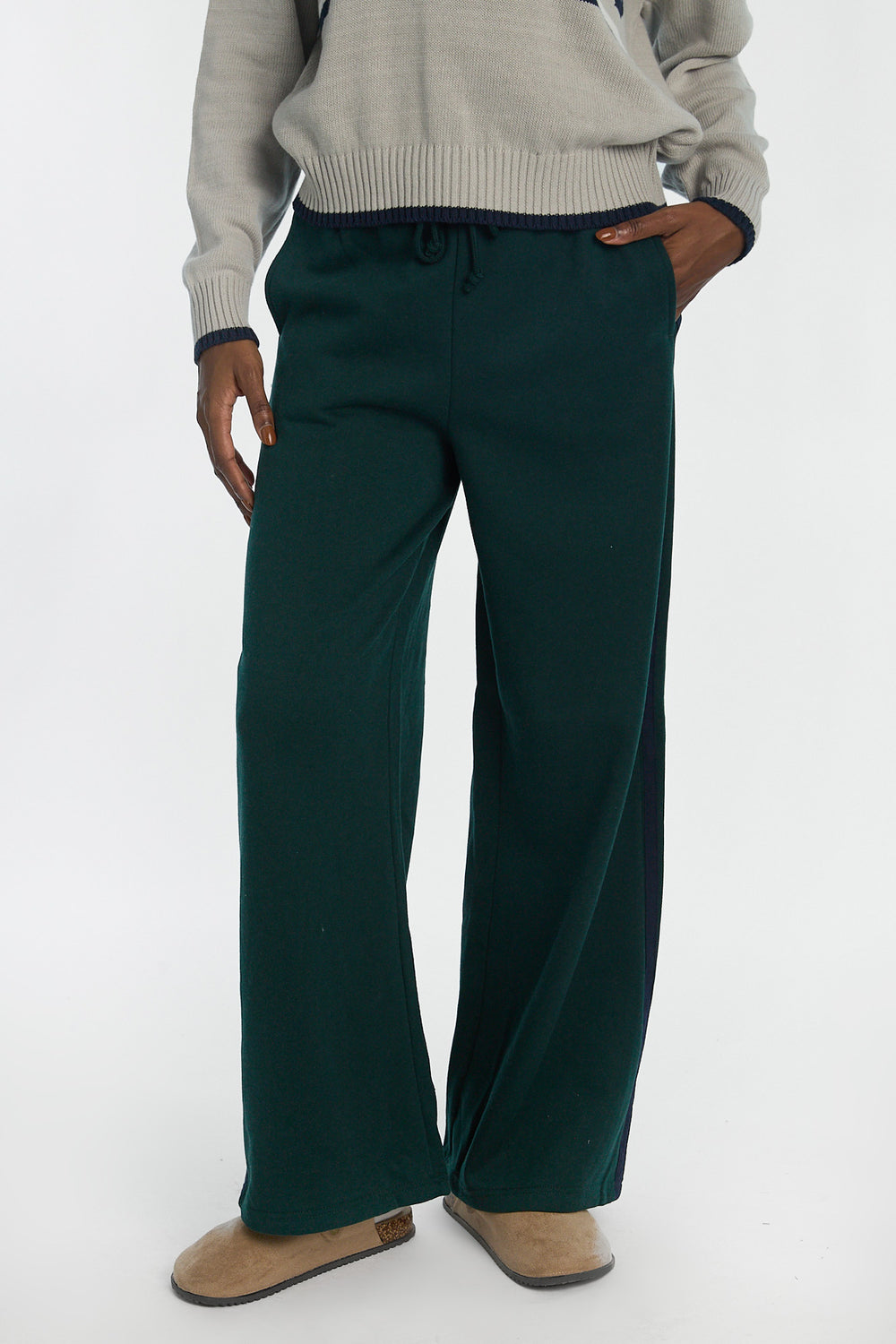 Wide-Leg Sweatpant Wide-Leg Sweatpant