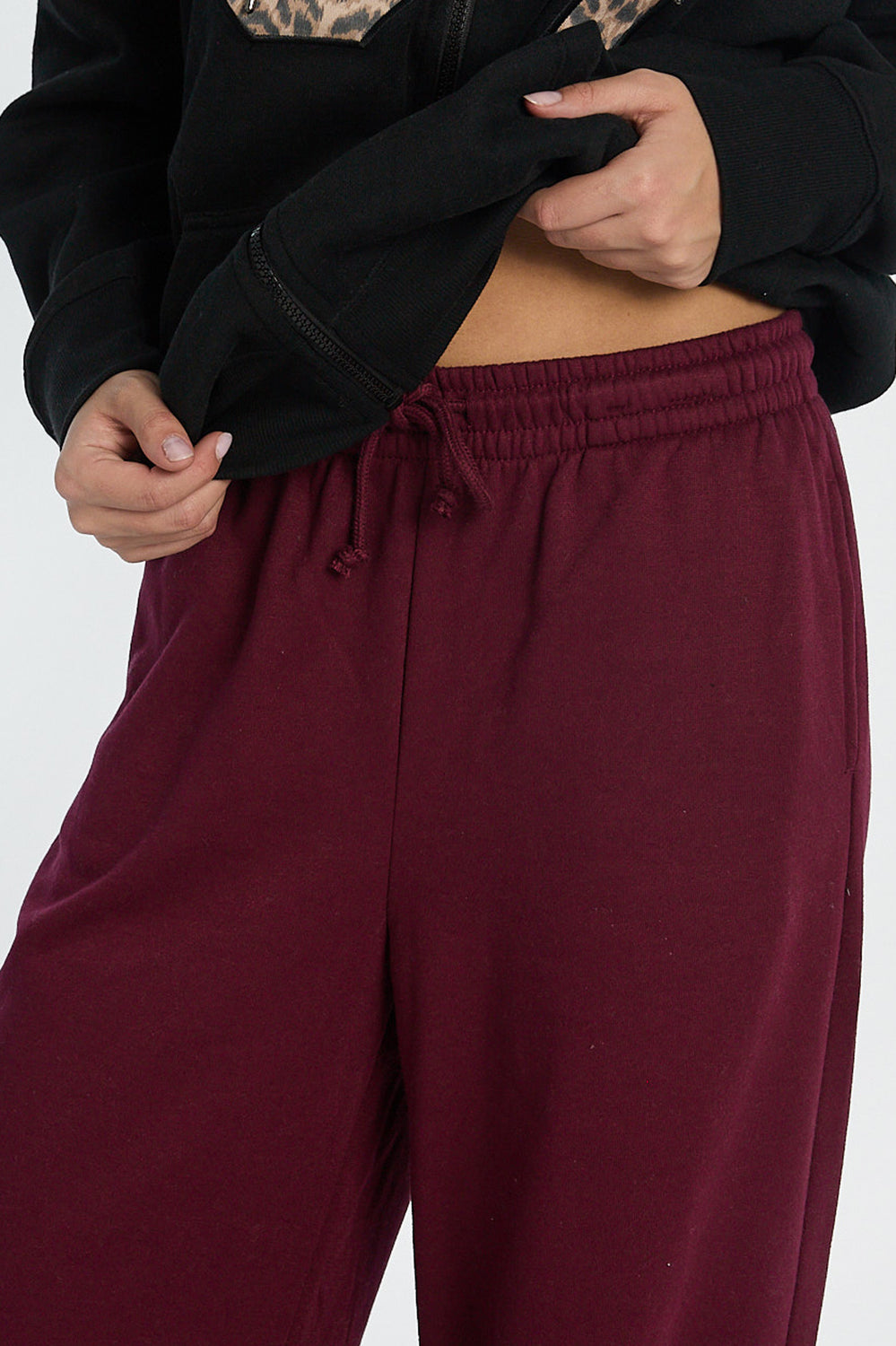 Wide-Leg Sweatpant Wide-Leg Sweatpant