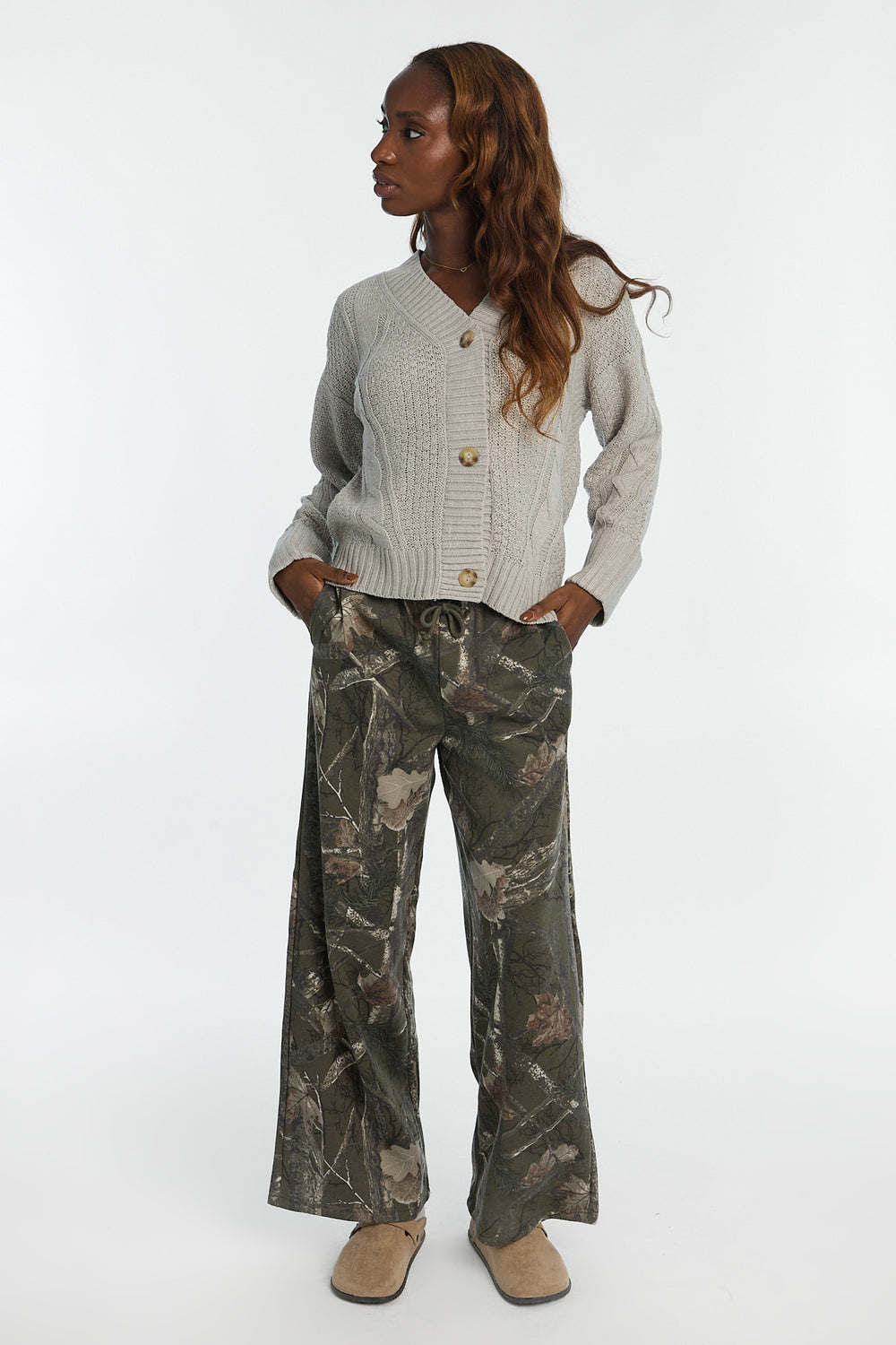 Wide-Leg Sweatpant Wide-Leg Sweatpant