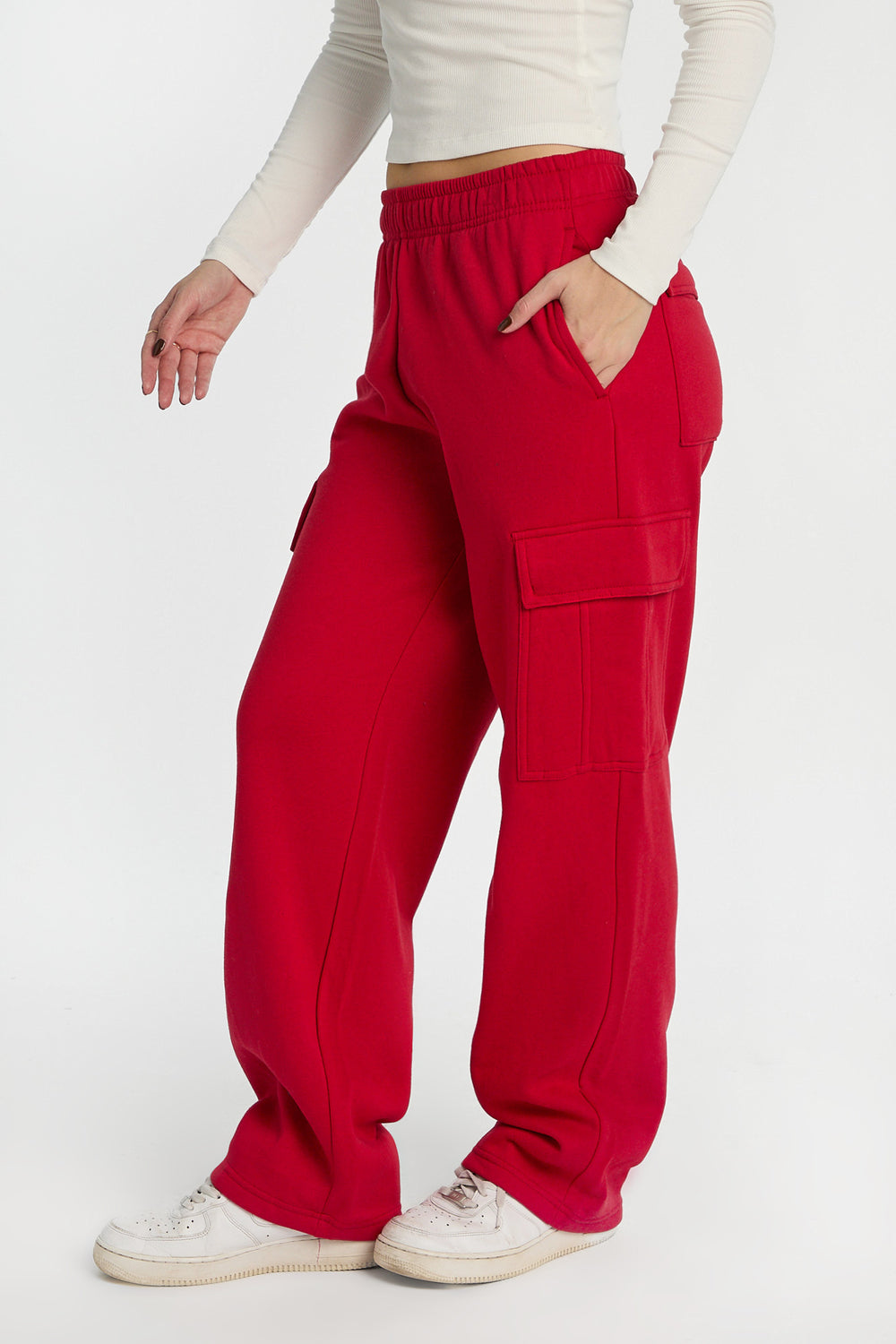 Wide-Leg Cargo Sweatpants Wide-Leg Cargo Sweatpants