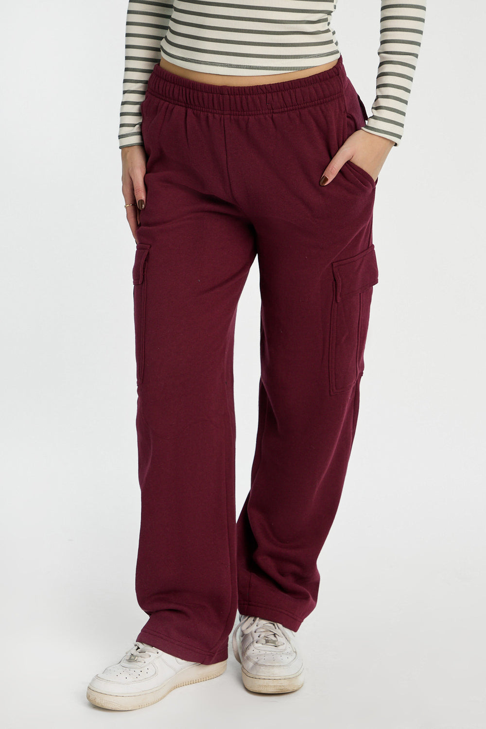 Wide-Leg Cargo Sweatpants Wide-Leg Cargo Sweatpants