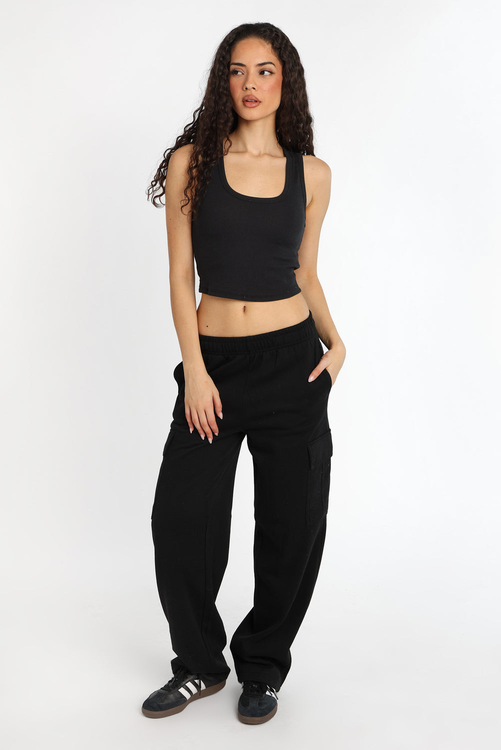 Wide-Leg Cargo Sweatpants Wide-Leg Cargo Sweatpants
