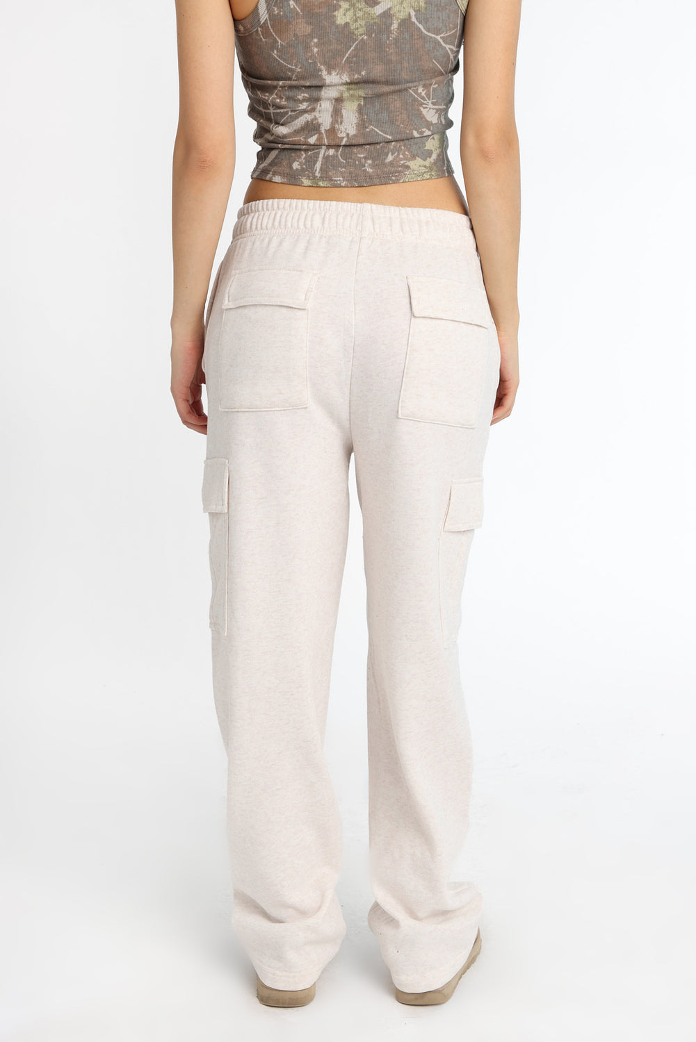 Wide-Leg Cargo Sweatpants Wide-Leg Cargo Sweatpants