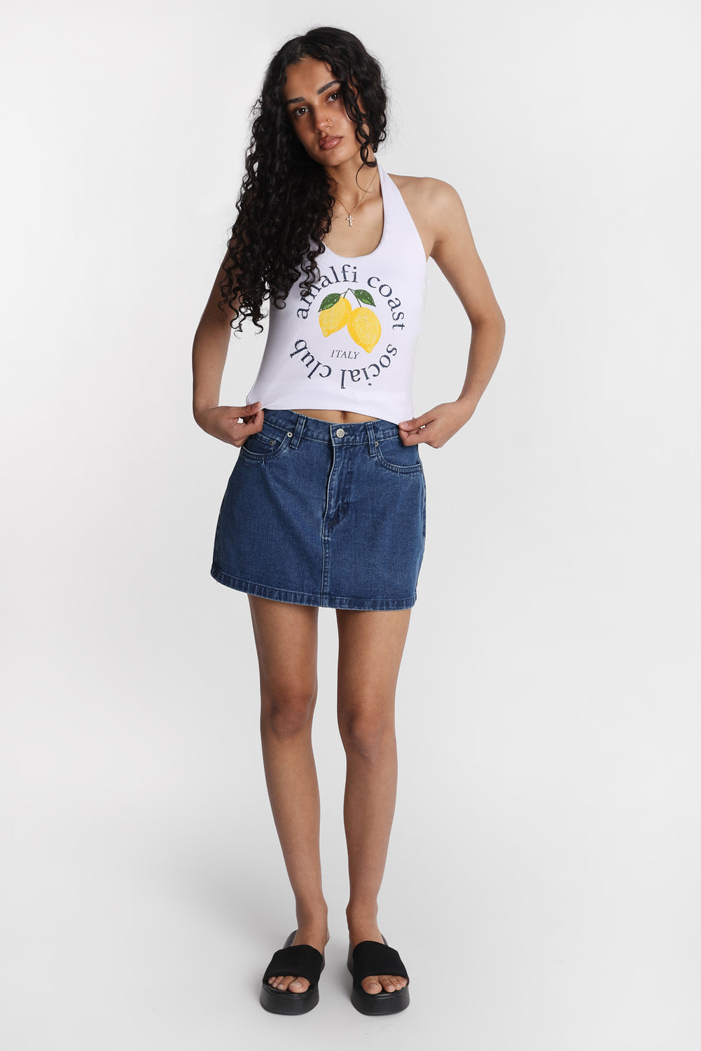 Mini-jupe en denim taille haute Mini-jupe en denim taille haute