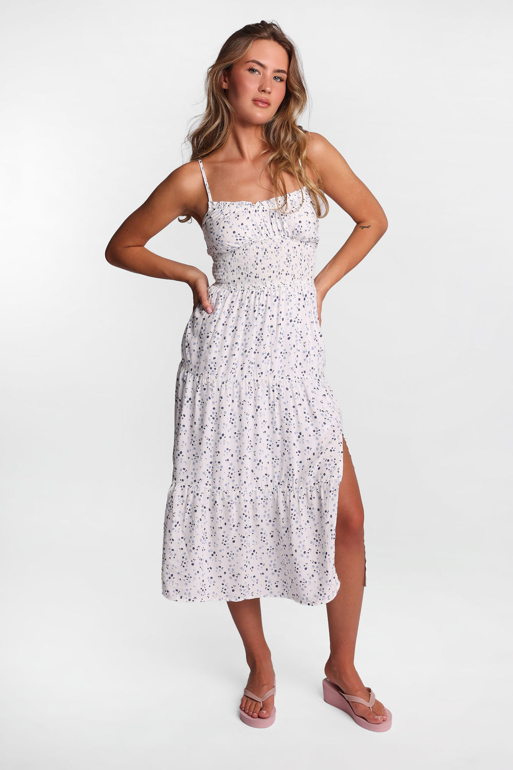 Robe maxi dos croisé à taille smockée Robe maxi dos croisé à taille smockée