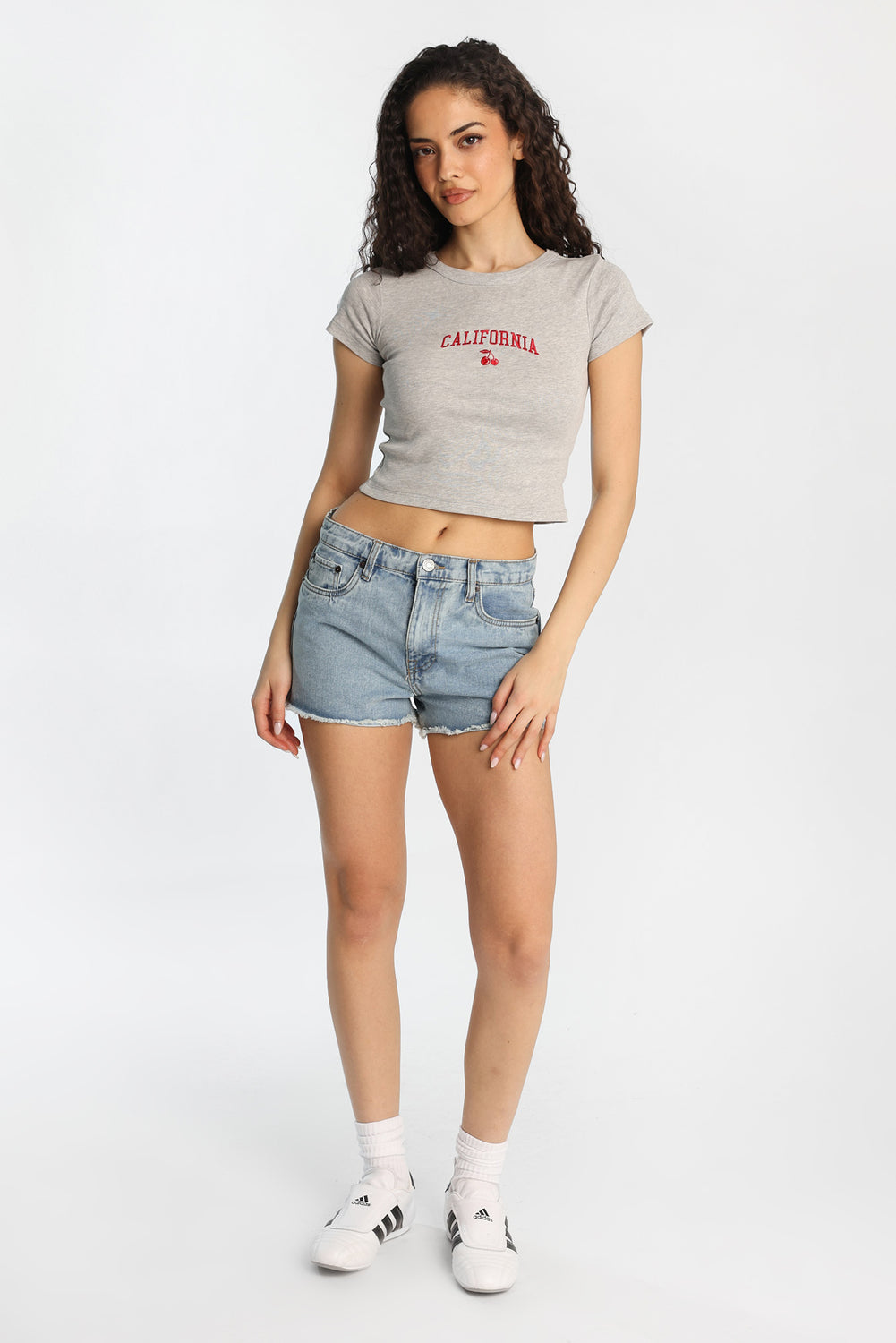Short en denim taille haute coupe mom Short en denim taille haute coupe mom