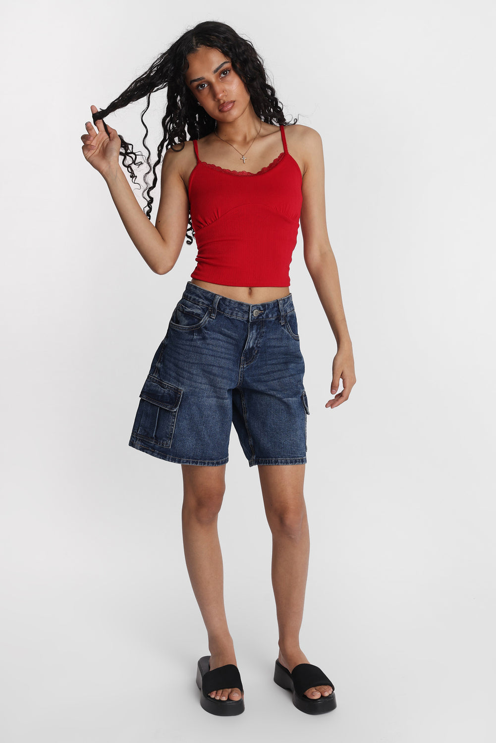 Short en jean cargo taille basse Short en jean cargo taille basse