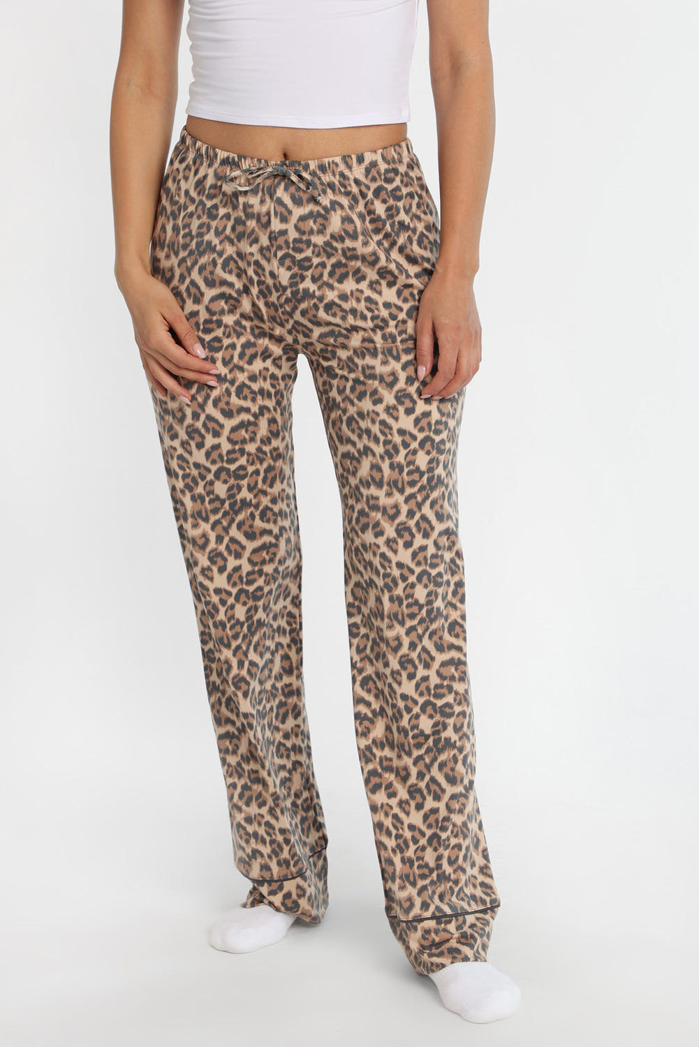 Ensemble pyjama t-shirt écourté et pantalon de pyjama ultra doux Ensemble pyjama t-shirt écourté et pantalon de pyjama ultra doux