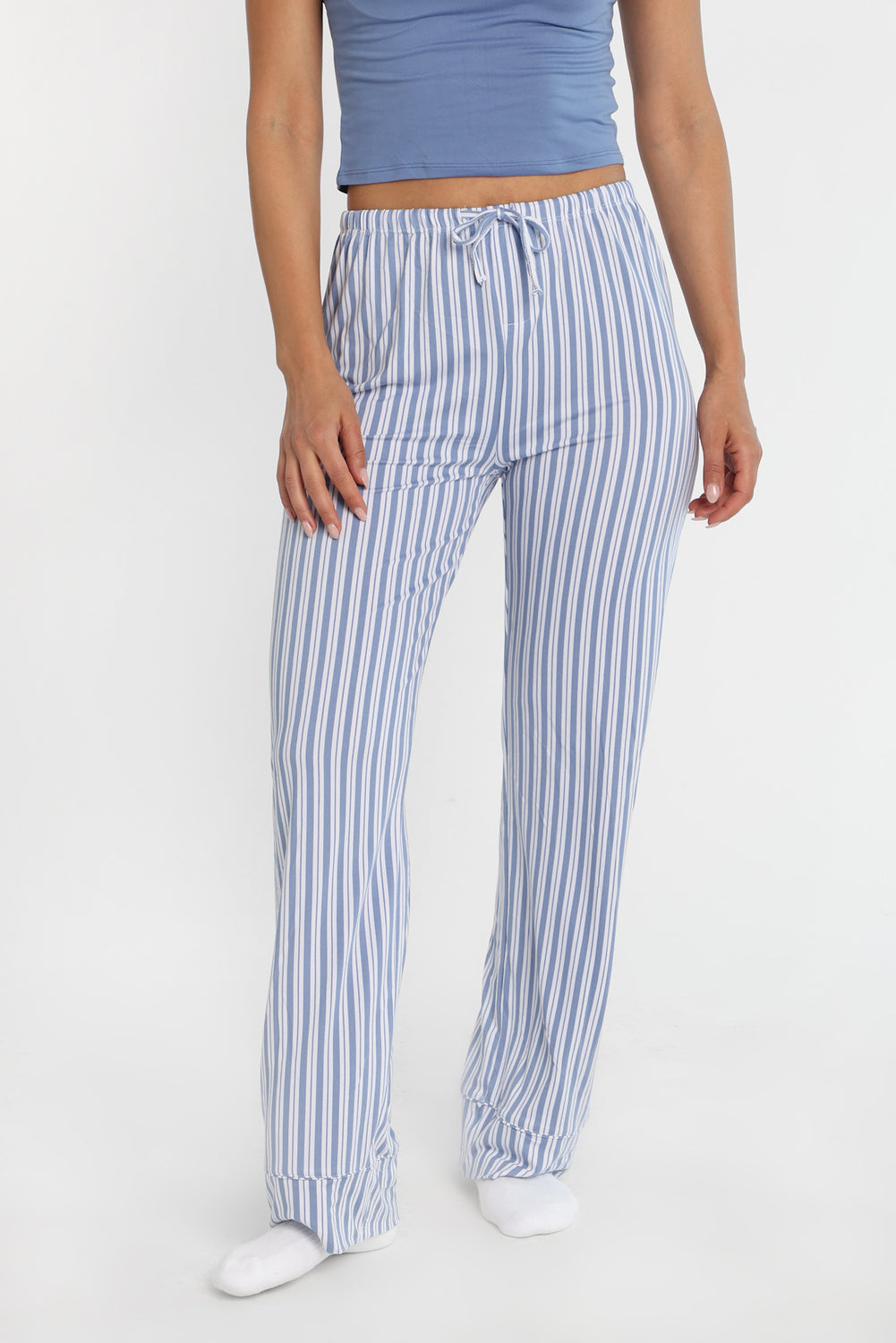 Ensemble pyjama t-shirt écourté et pantalon de pyjama ultra doux Ensemble pyjama t-shirt écourté et pantalon de pyjama ultra doux