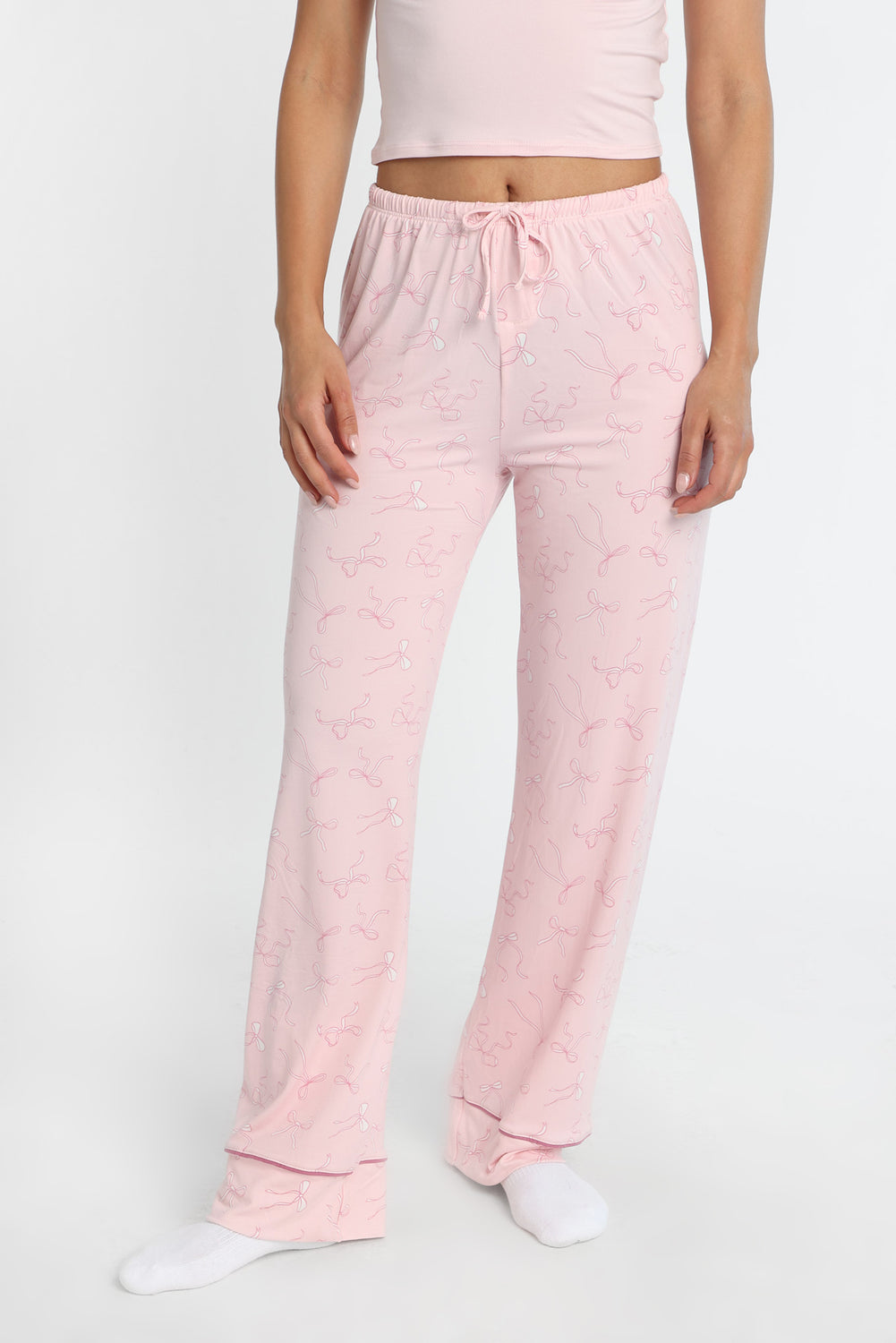 Ensemble pyjama t-shirt écourté et pantalon de pyjama ultra doux Ensemble pyjama t-shirt écourté et pantalon de pyjama ultra doux