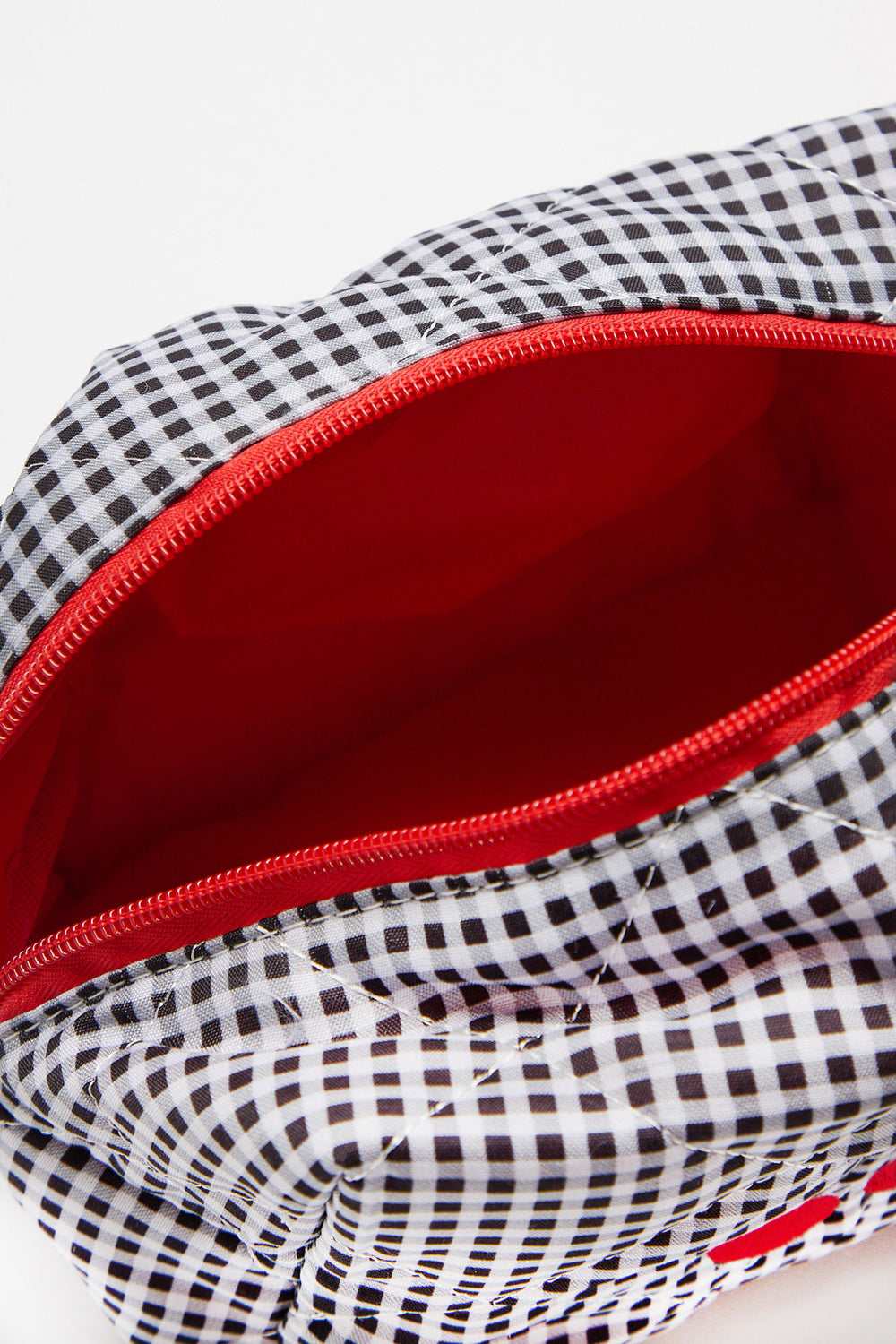 Quilted Zip-Up Makeup Bag Quilted Zip-Up Makeup Bag