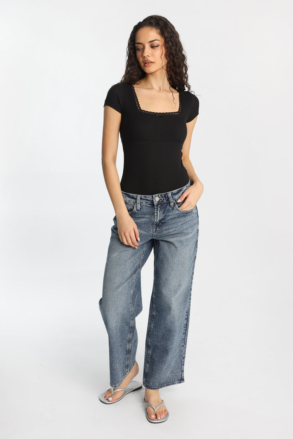 Body à manches courtes et col carré ultra doux Body à manches courtes et col carré ultra doux