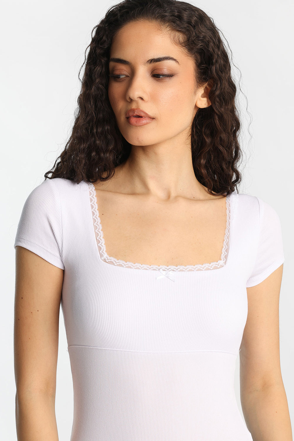 Body à manches courtes et col carré ultra doux Body à manches courtes et col carré ultra doux