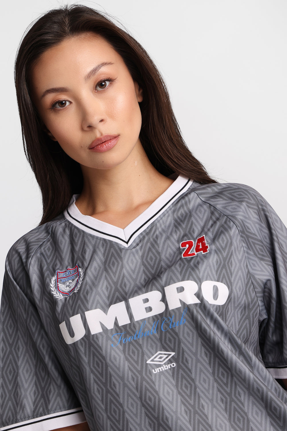 Umbro V-Neck Mesh Tee Umbro V-Neck Mesh Tee