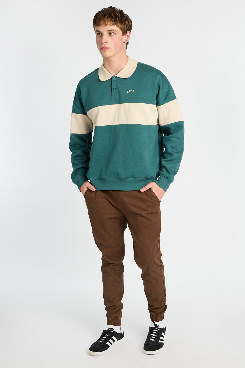 Jogger en sergé coupe slim Jogger en sergé coupe slim