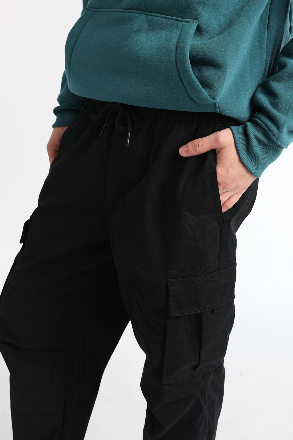 Relaxed Cargo Twill Pants Relaxed Cargo Twill Pants