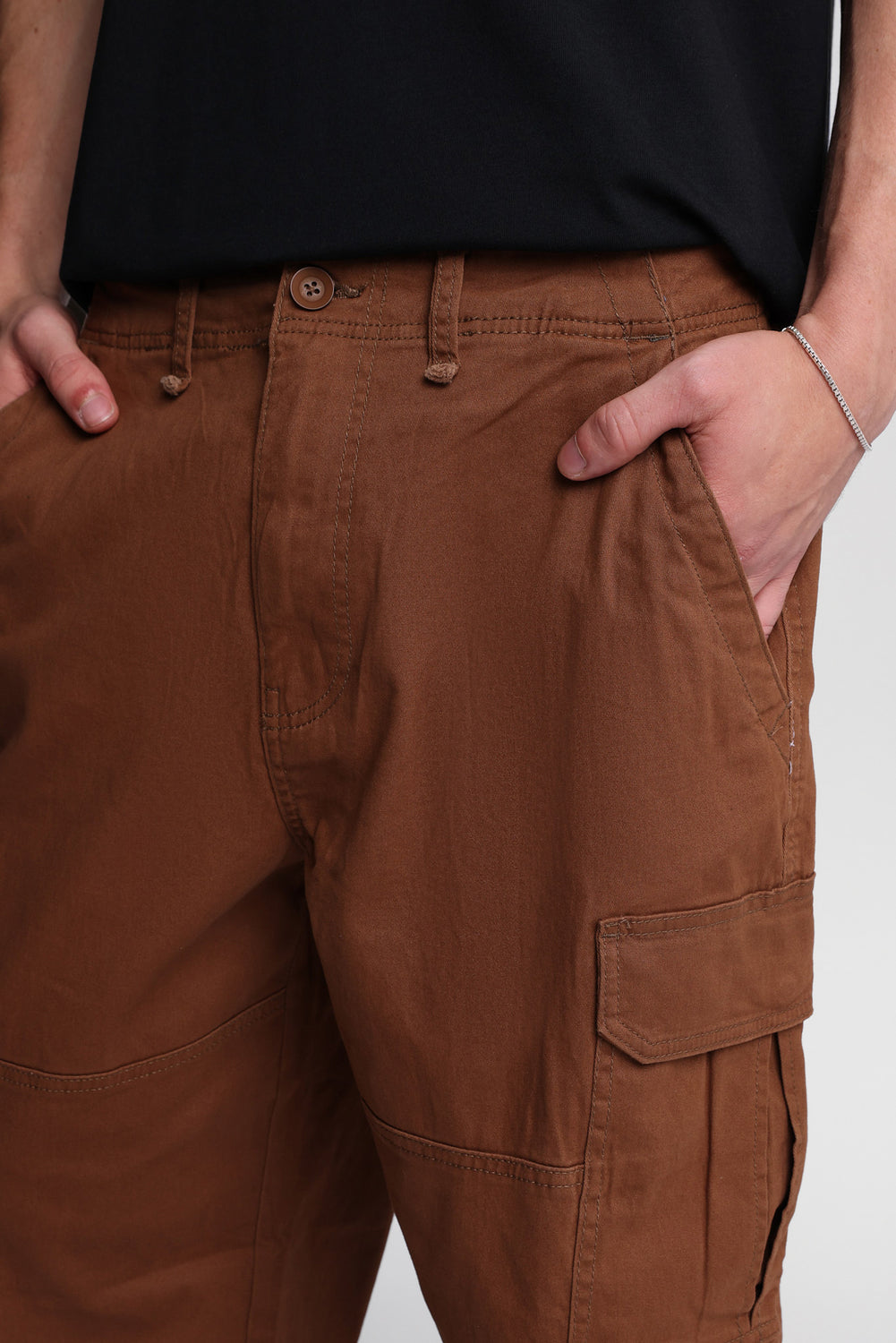 Pantalon cargo en sergé skateur ample Pantalon cargo en sergé skateur ample