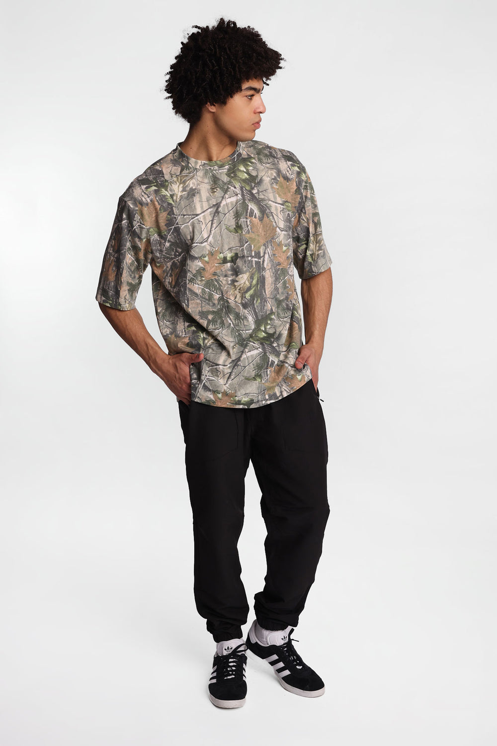 Zip-Pocket Traveler Jogger Zip-Pocket Traveler Jogger