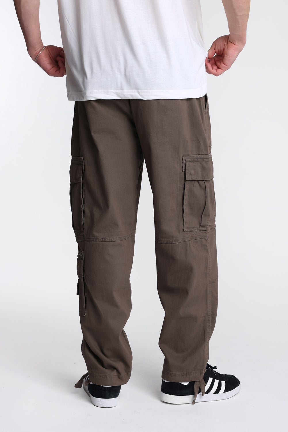 Pantalon cargo en sergé Pantalon cargo en sergé