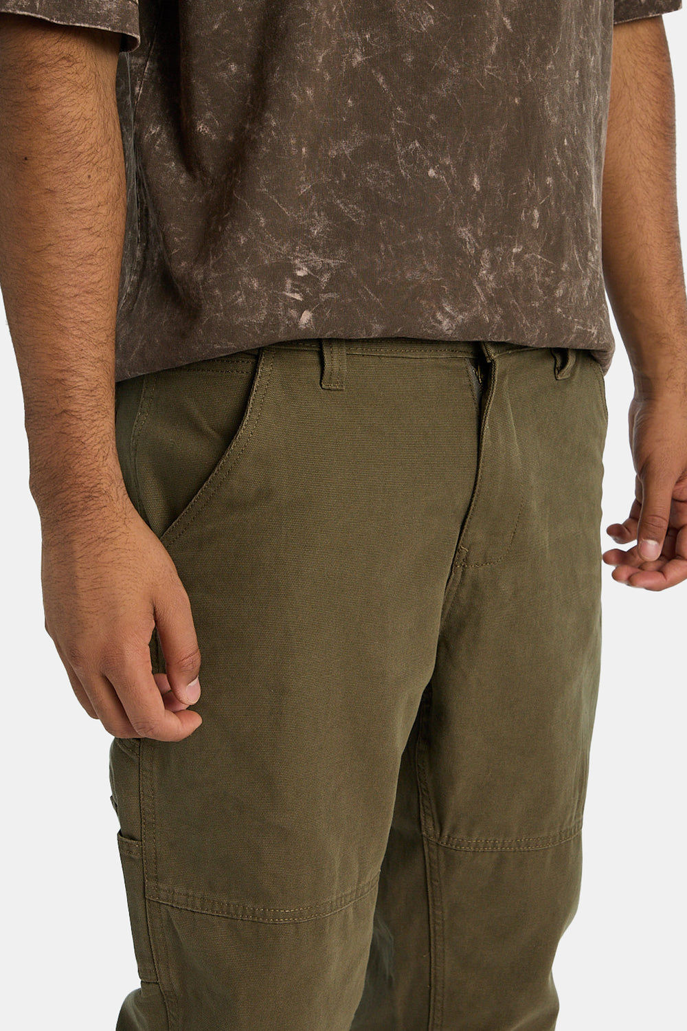 Pantalon utilitaire style charpentier en toile de coton Pantalon utilitaire style charpentier en toile de coton