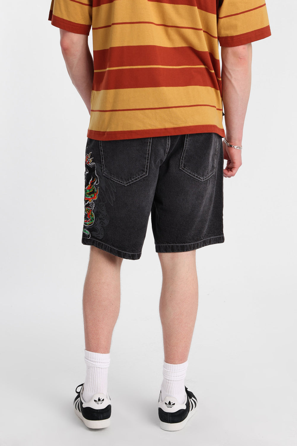 Loose Embroidered Denim Shorts Loose Embroidered Denim Shorts