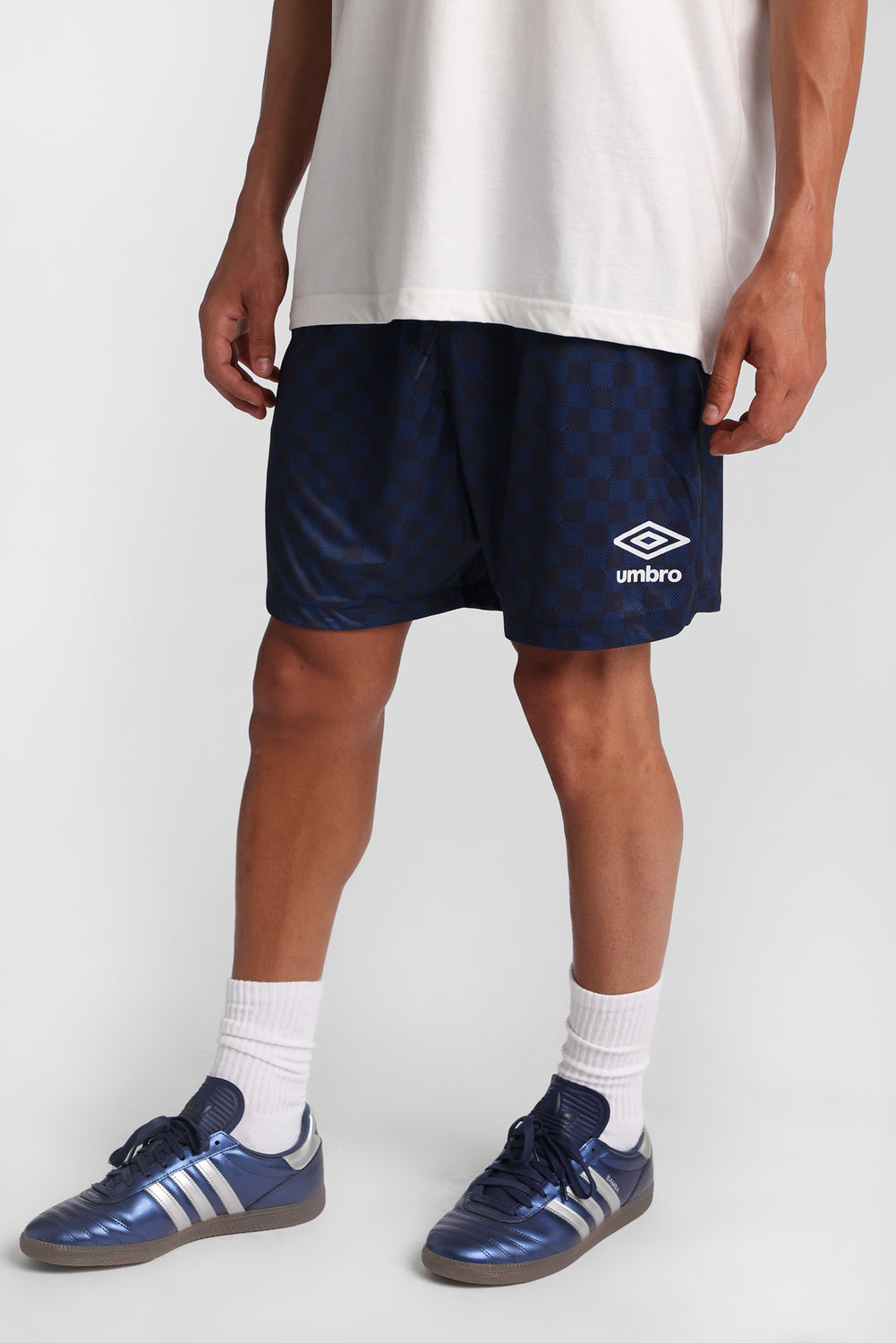 Short de soccer en maille à damier Umbro Short de soccer en maille à damier Umbro