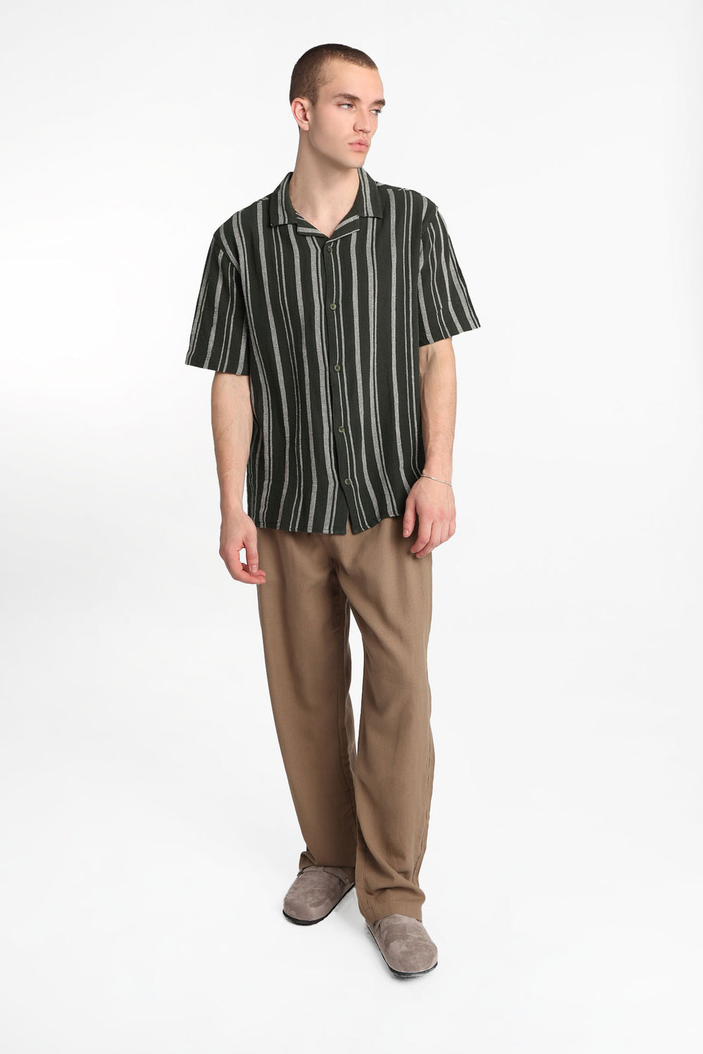 Chemise boutonnée en gaze de coton à rayures Chemise boutonnée en gaze de coton à rayures