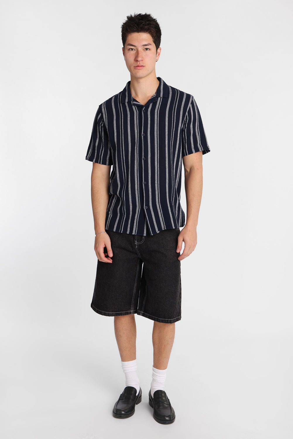 Chemise boutonnée en gaze de coton à rayures Chemise boutonnée en gaze de coton à rayures