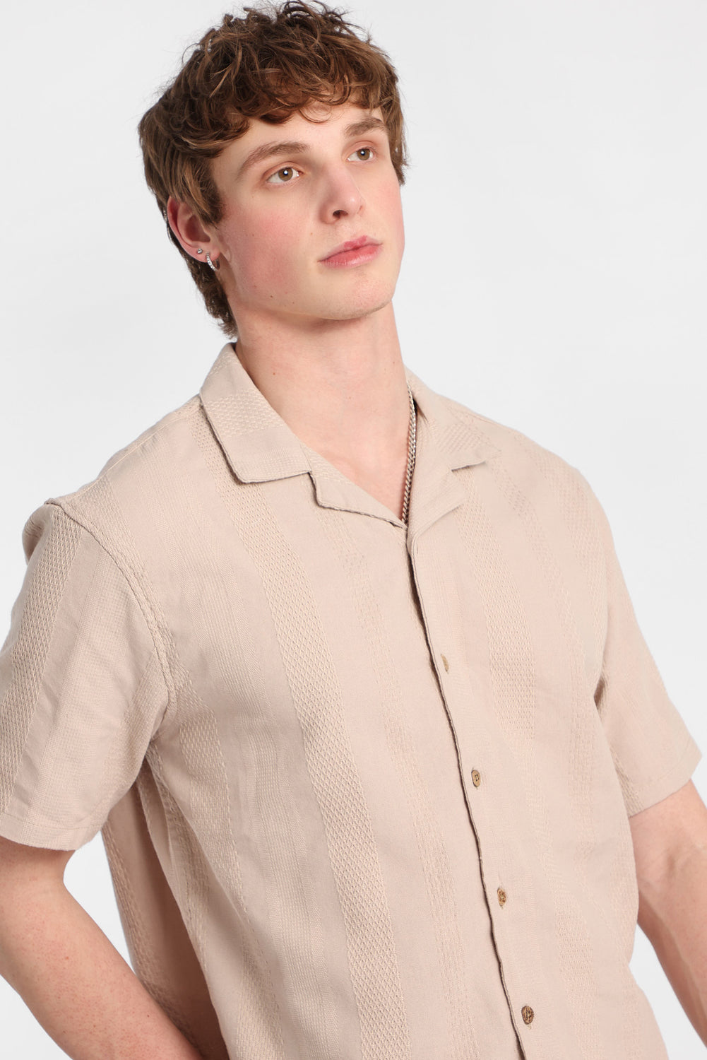 Chemise boutonnée texturée à rayures Chemise boutonnée texturée à rayures