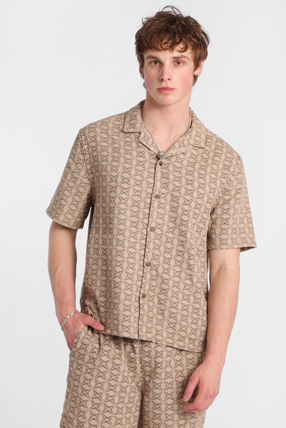 Textured Geometric Floral Button-Up Shirt Textured Geometric Floral Button-Up Shirt