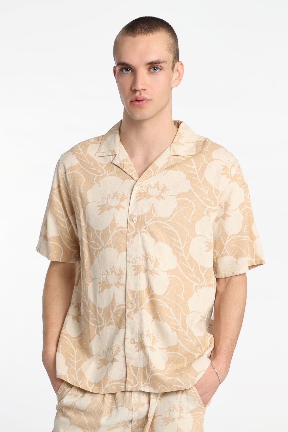 Chemise boutonnée à imprimé floral en mélange de lin Chemise boutonnée à imprimé floral en mélange de lin