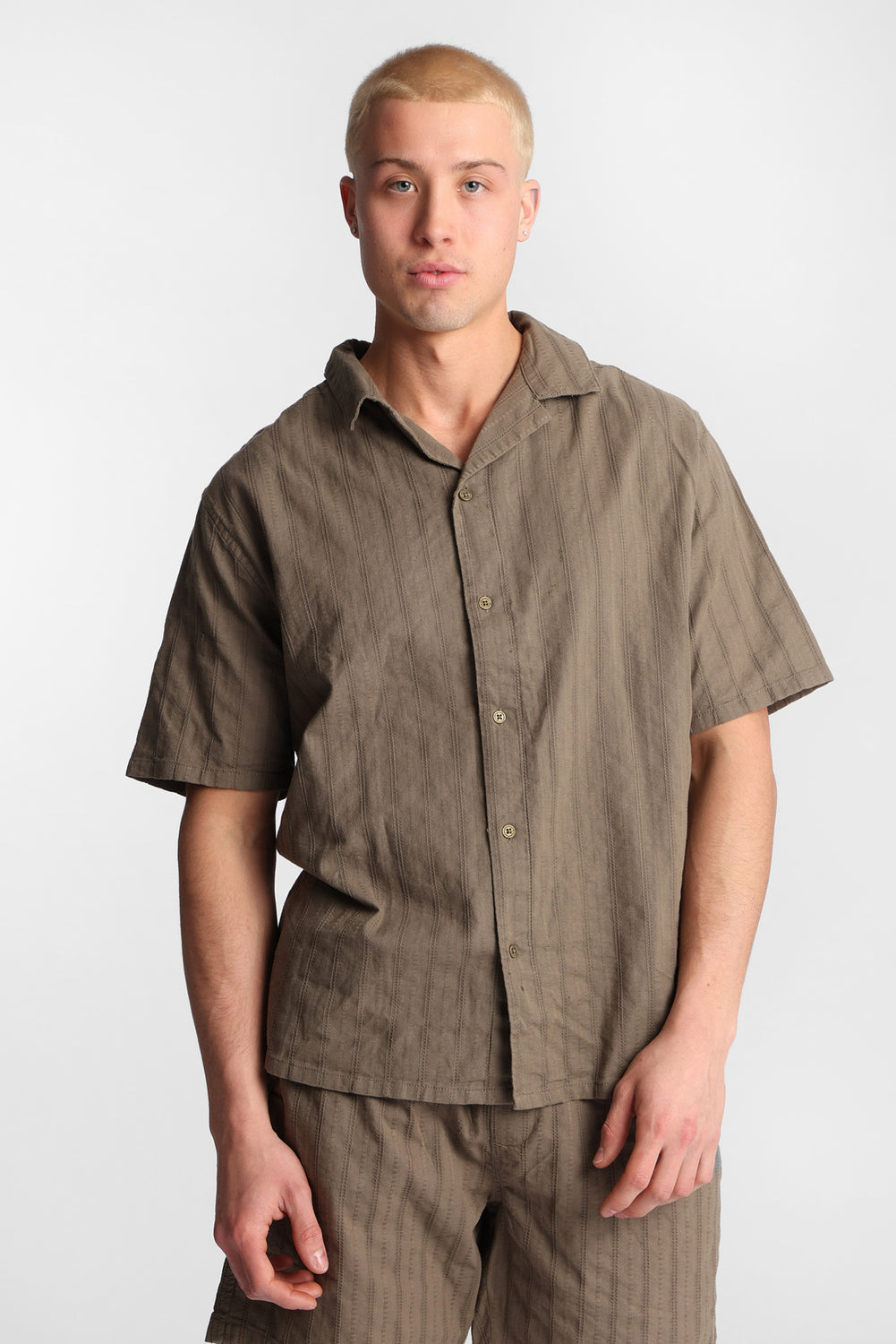 Chemise texturée boutonnée Chemise texturée boutonnée