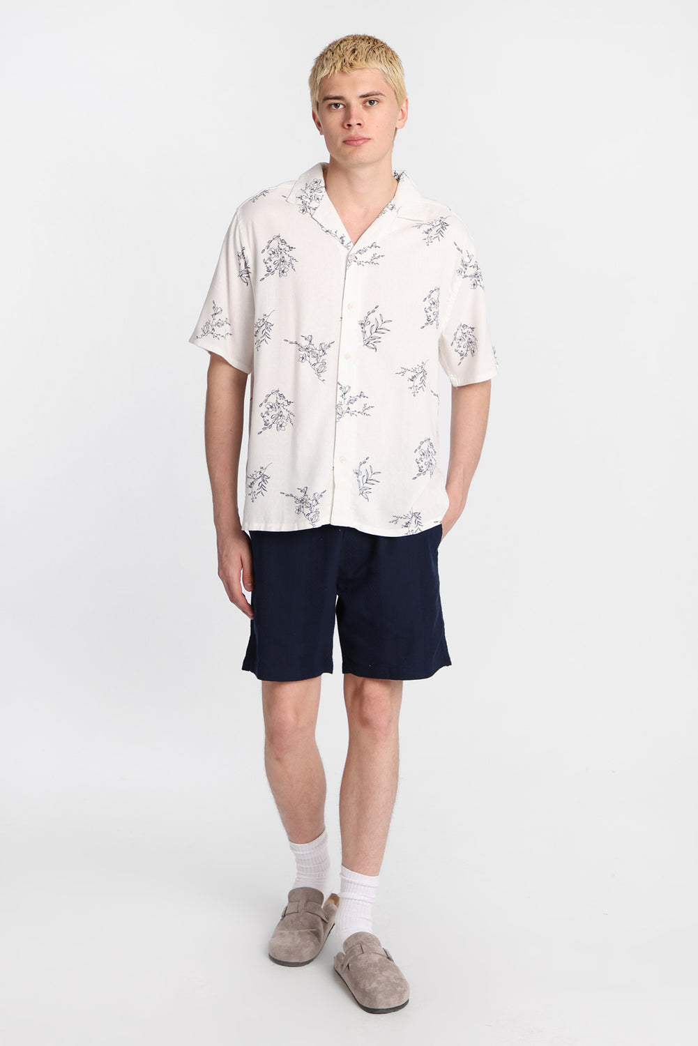 Textured Striped Shorts 7