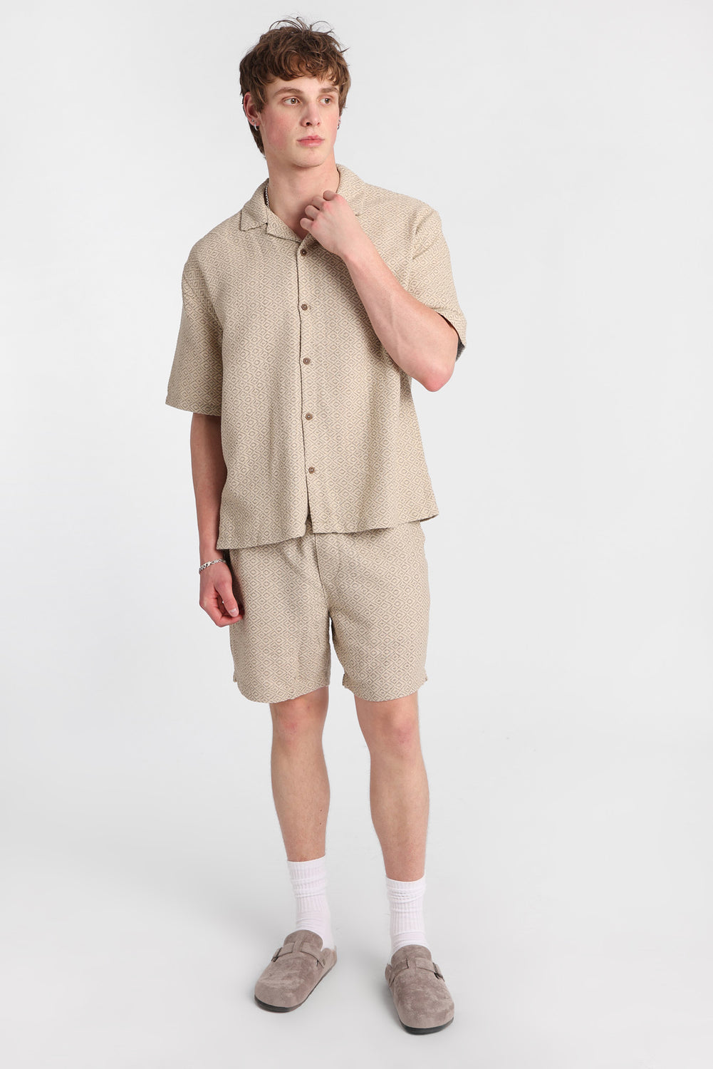 Textured Geometric Shorts 7