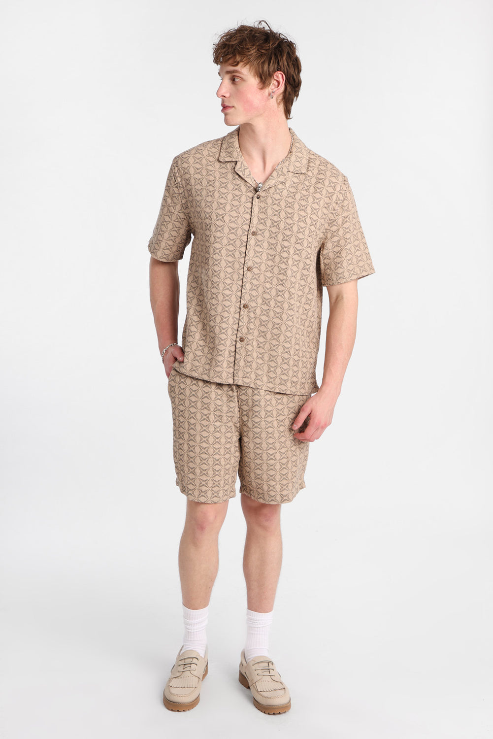 Textured Geometric Floral Shorts 7