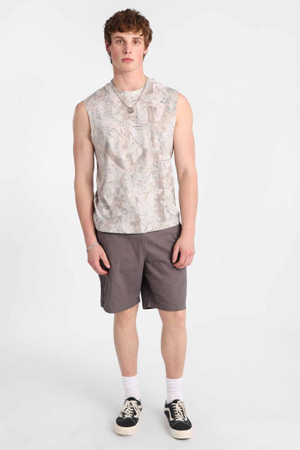 Twill Shorts 9