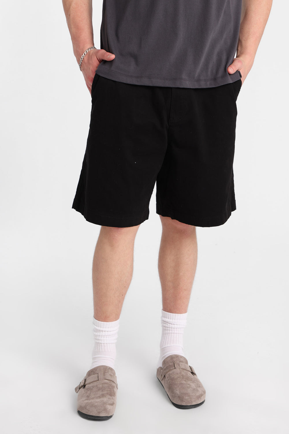 Loose Twill Shorts 9