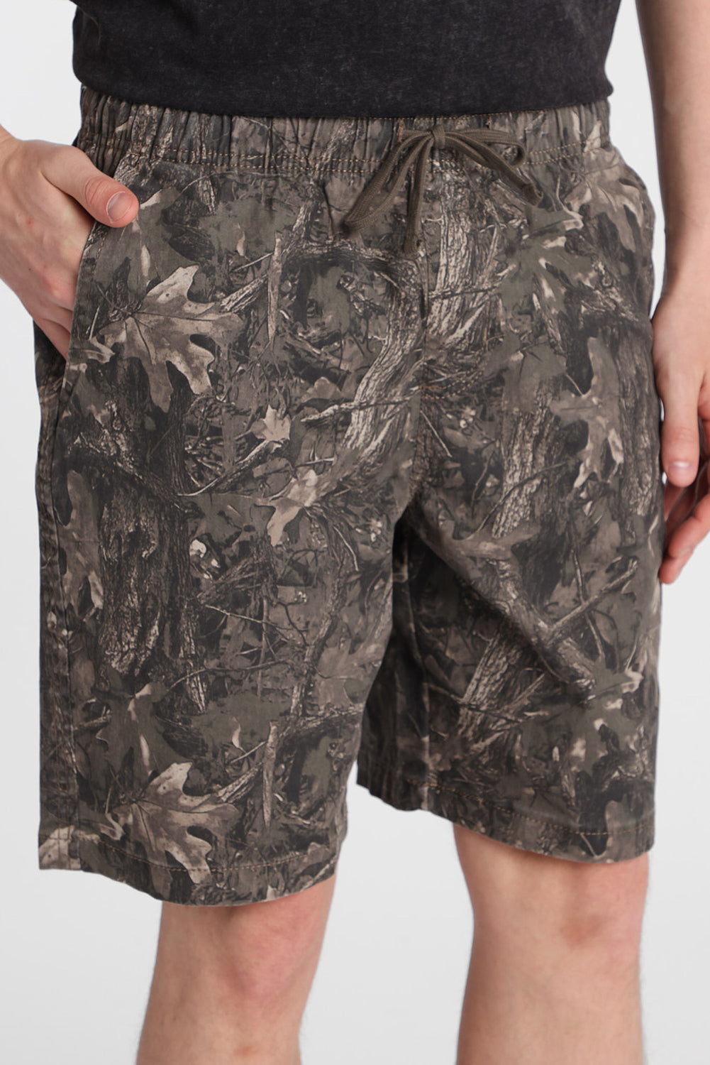 Short en sergé motif camouflage Short en sergé motif camouflage
