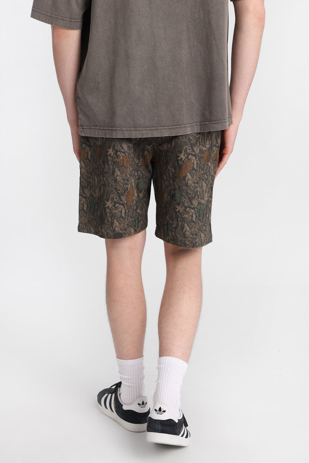 Short en sergé motif camouflage Short en sergé motif camouflage
