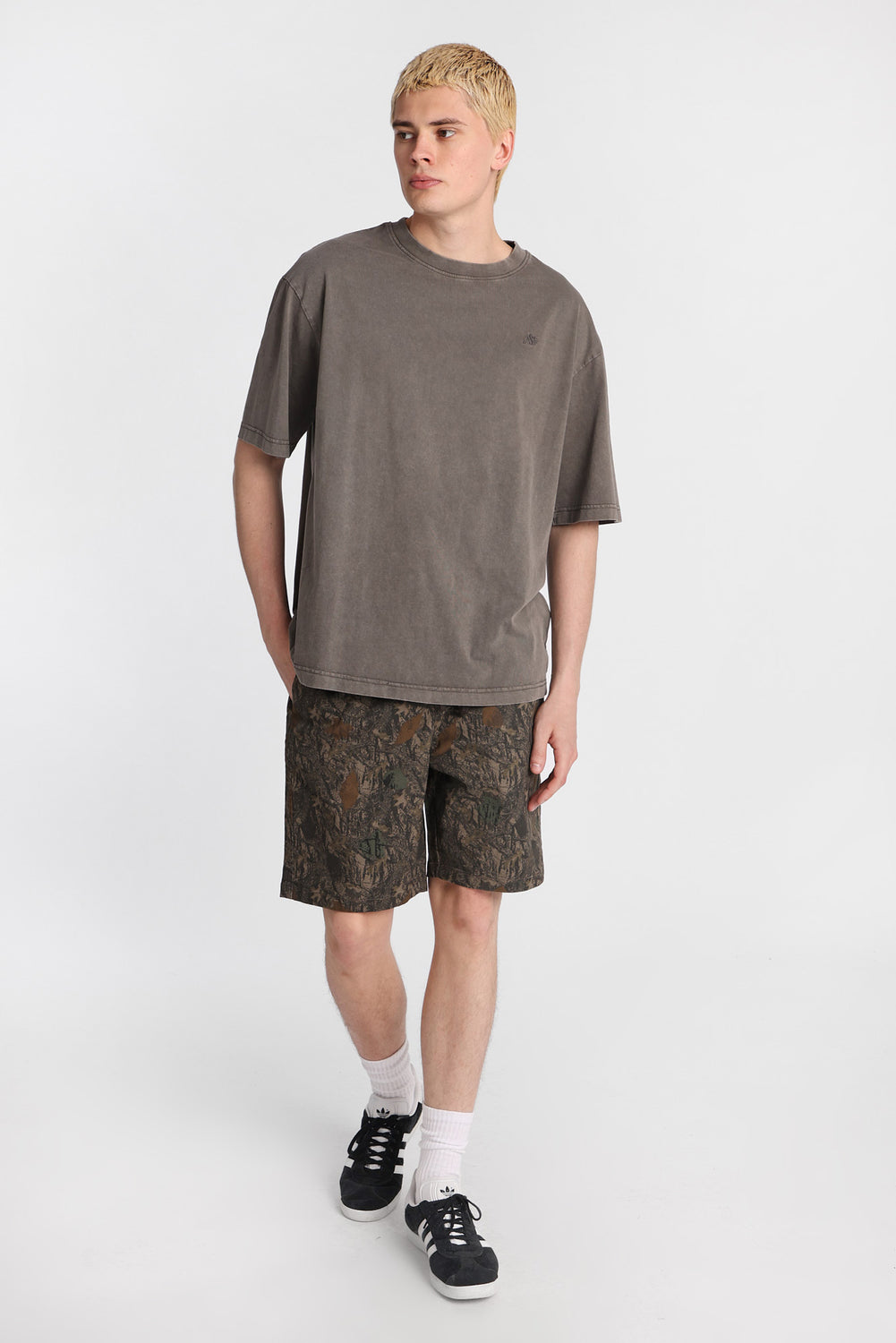 Short en sergé motif camouflage Short en sergé motif camouflage