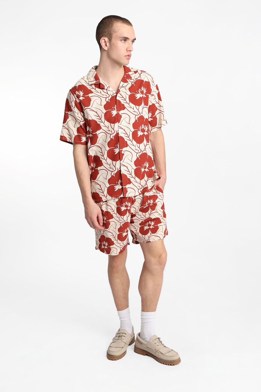 Short à imprimé floral en mélange de lin 7 po Short à imprimé floral en mélange de lin 7 po