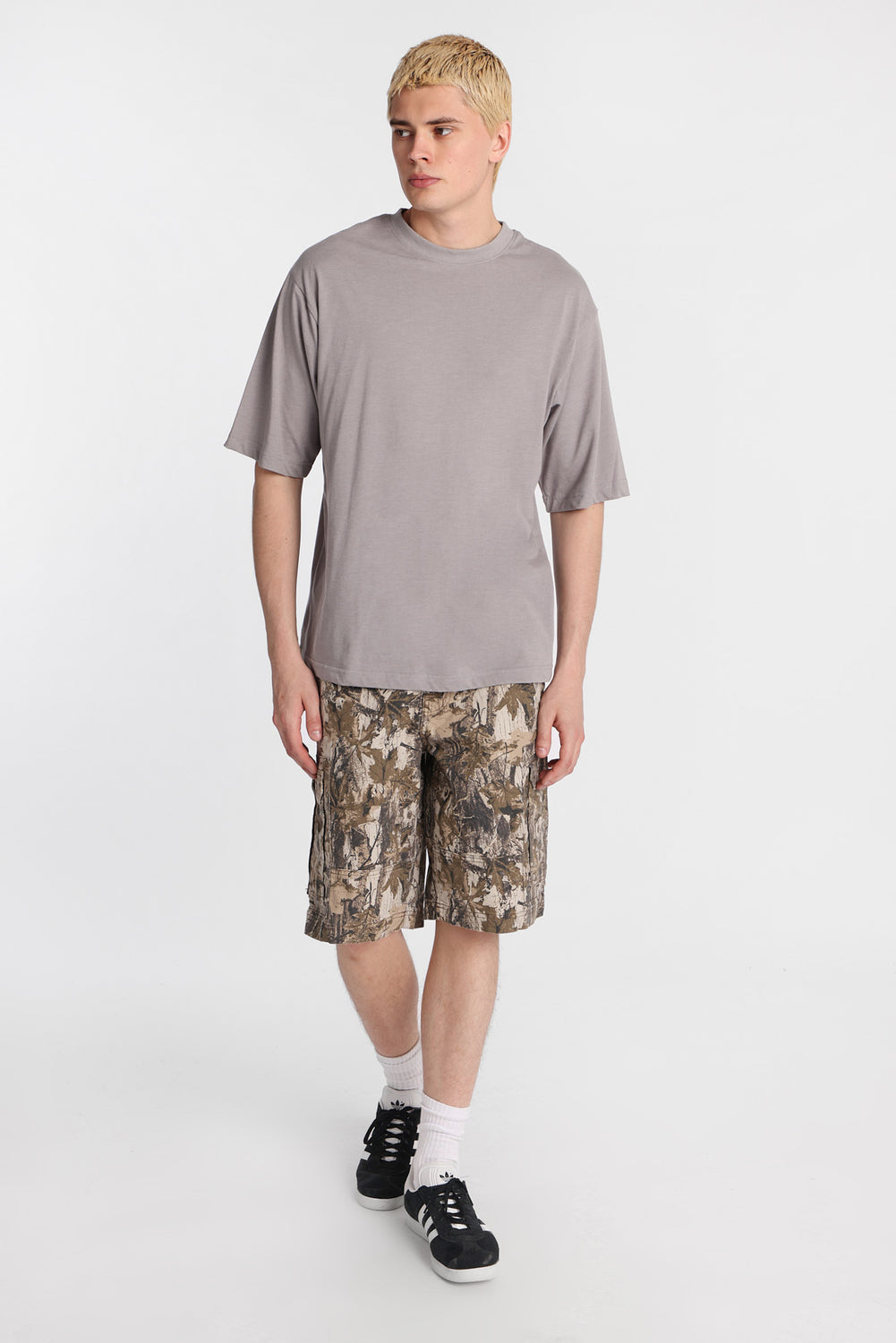 Short cargo en sergé motif camouflage Short cargo en sergé motif camouflage