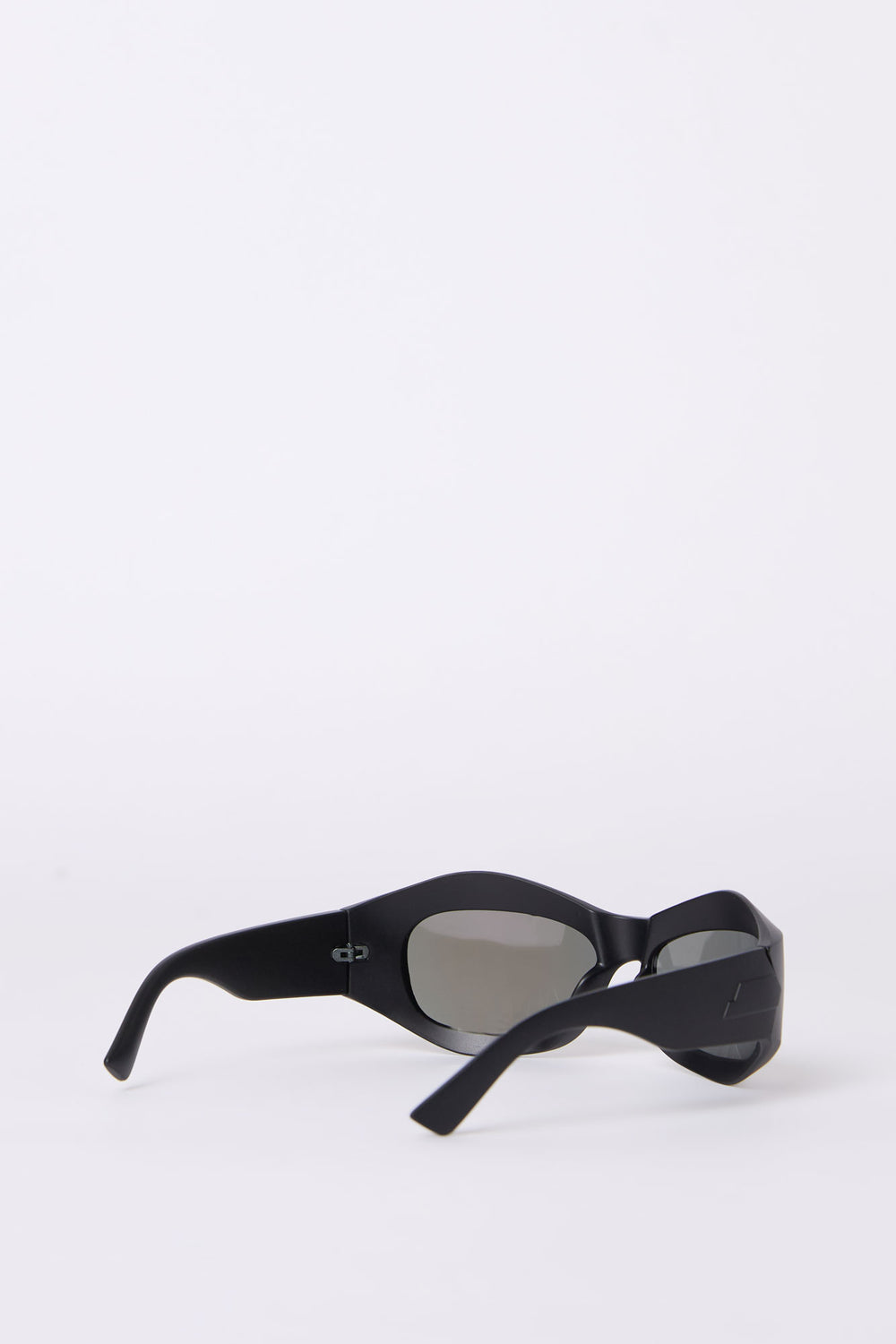Lunettes de soleil sportives à monture épaisse Lunettes de soleil sportives à monture épaisse