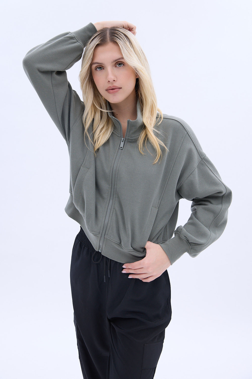 UNPLUG Mock Neck Midi Zip-Up Sweatshirt UNPLUG Mock Neck Midi Zip-Up Sweatshirt