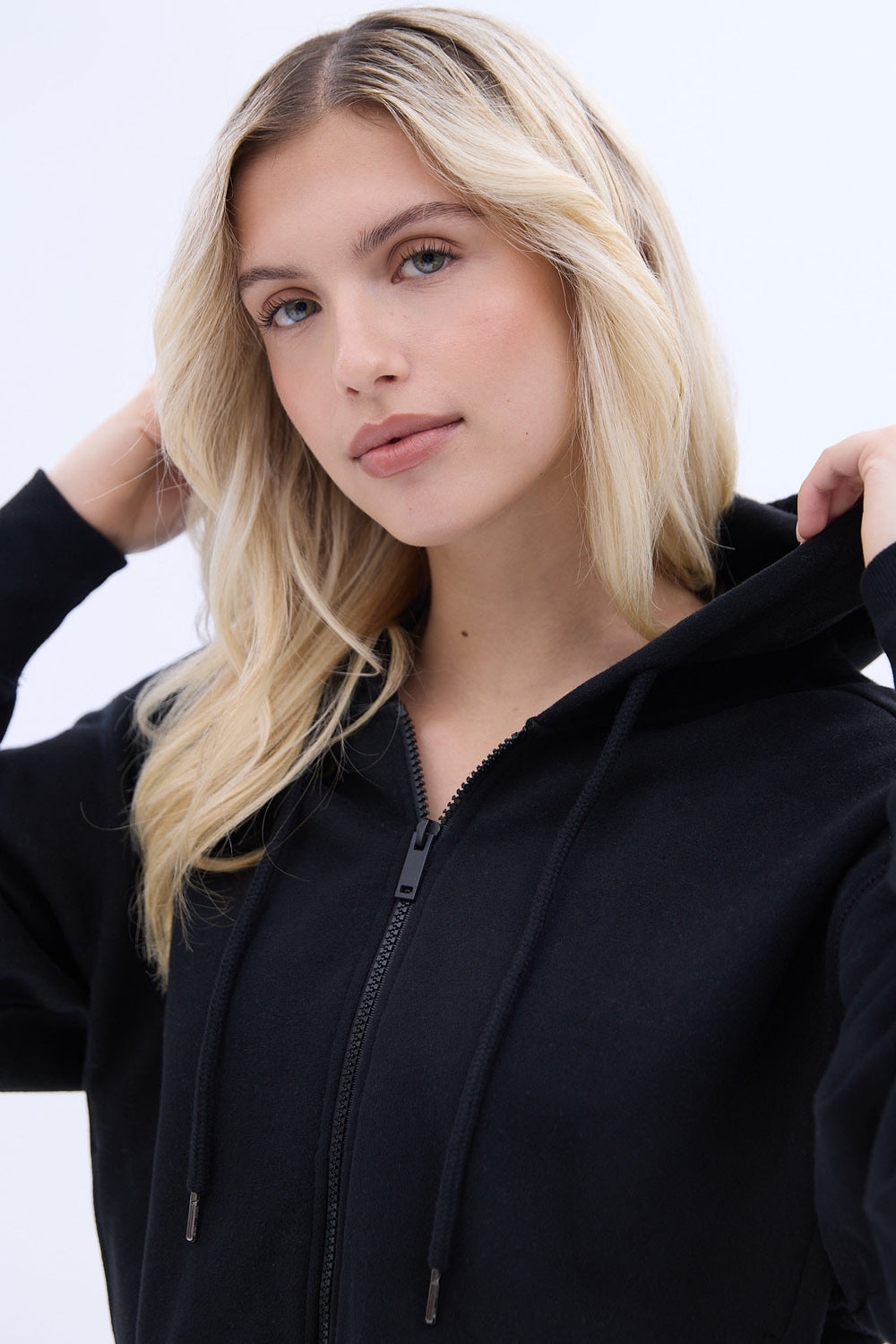 UNPLUG Midi Zip-Up Hoodie UNPLUG Midi Zip-Up Hoodie