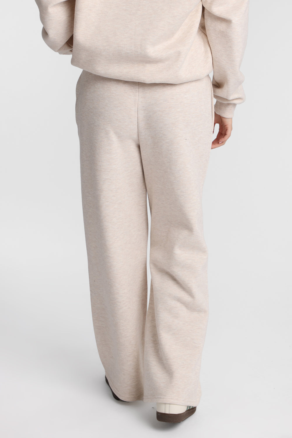 Pantalon en molleton à jambe large en mélange de coton Pantalon en molleton à jambe large en mélange de coton