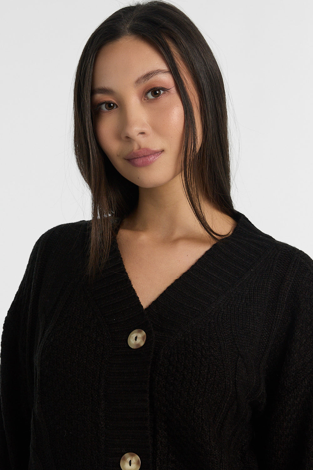 Cardigan en tricot torsadé à point de riz Cardigan en tricot torsadé à point de riz
